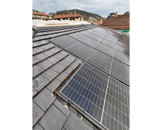 Paneles solares fotovoltaicos para vivienda unifamiliar 7,56Kw