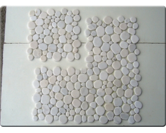 Enmallado de canto rodado Blanco Polar 28x28x1-2 cm