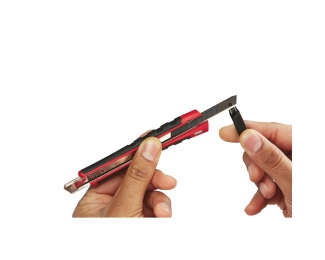 Cúter autoblocante 9mm Milwaukee 48221960
