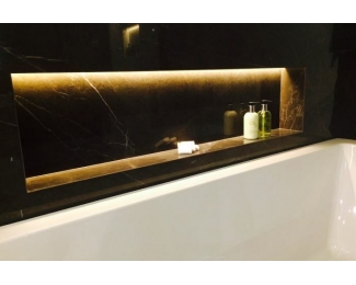 Sets de hornacinas con iluminación LED y sistema de control Schluter KERDI-BOARD-NLT-BR