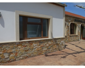 Revestimiento de piedra premontada serie Medieval 55x20cm (caja 3 piezas 0,33m²)