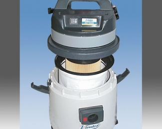 Aspirador profesional para polvos y líquidos Virutex AS182K