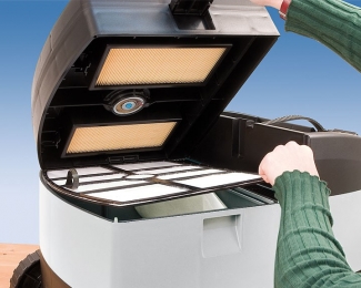 Aspirador profesional compacto para sólidos y líquidos Virutex ASC682