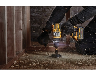 Taladro percutor XR 18V 6Ah XRP FV Advantage 13mm 112Nm Dewalt DCD999T1-QW