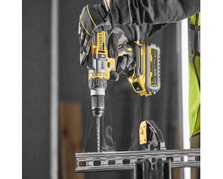 Taladro percutor XR 18V 6Ah XRP FV Advantage 13mm 112Nm Dewalt DCD999T1-QW