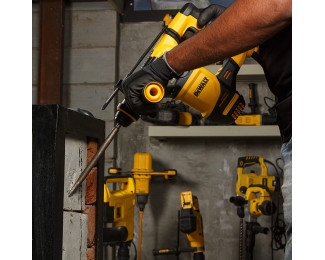 Martillo ligero combinado 950W 3,5J SDS-Plus Dewalt D25333K-QS