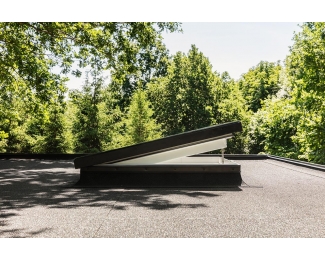 Cúpula exterior lisa de vidrio Velux ISU 2093