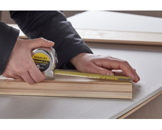 Flexómetro Powerlock 5m x 25mm BLADE ARMOR Stanley 0-33-514