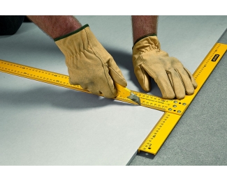 Escuadra de corte en T Stanley STHT1-05894