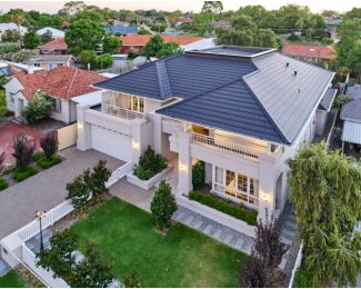 Remate cumbrera ática 120º klinker pizarra La Escandella Planum