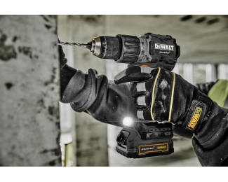Taladro percutor Dewalt edición especial McLaren PowerStack DCD85ME2GT
