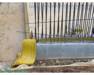 Cinta interna de PVC para juntas de dilatación Sika Waterbar O-15 rollo 15m