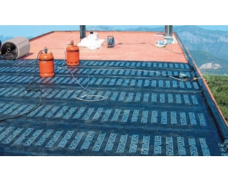 Compuesto aislamiento + impermeabilización ChovATERM XPS-50-POL PY 30 rollo 5x1m