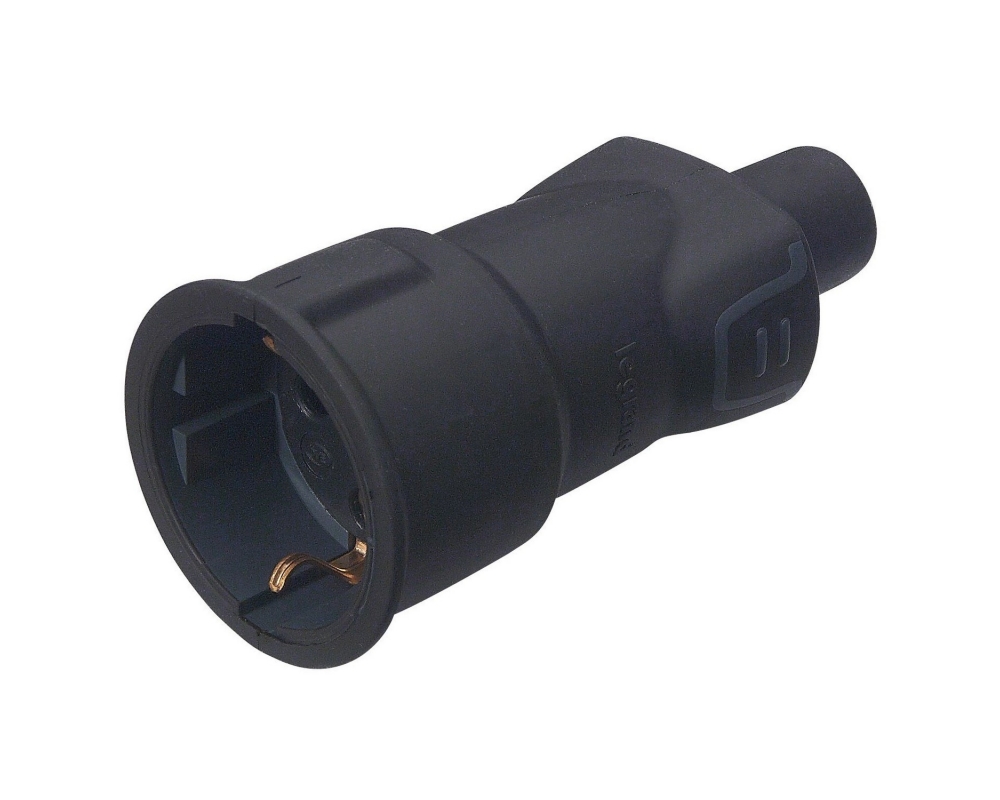 Base 2P+T 16A IP44 material caucho Legrand 050197