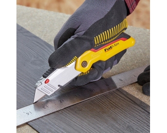 Cutter plegable FatMax retráctil Stanley 0-10-825